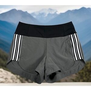 Athleta Ascender Shorts Womens 4 Side Striped Gray Hiking Running Zip Pocket EUC